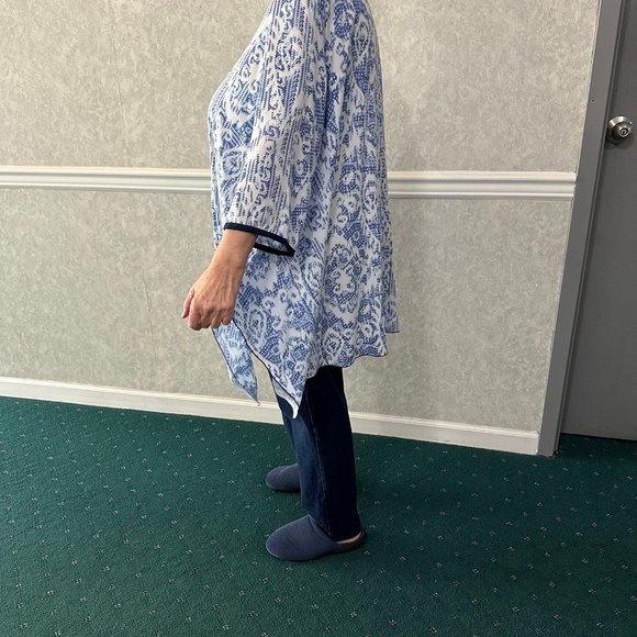 Blue Sky Tunic Top Button Down Blouse 1X Plus Blue White - Picture 3 of 9